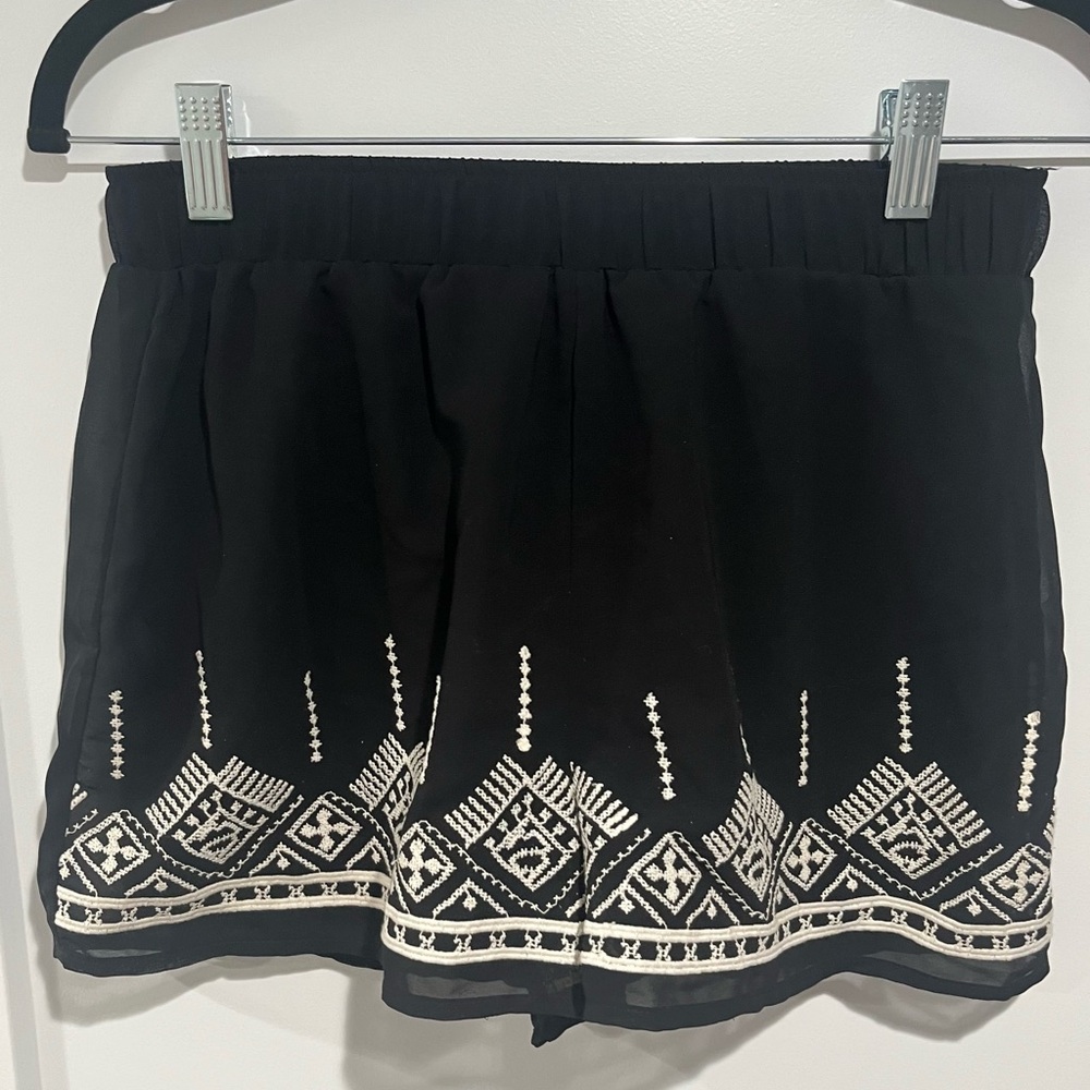 Charlotte Russe shorts - Med